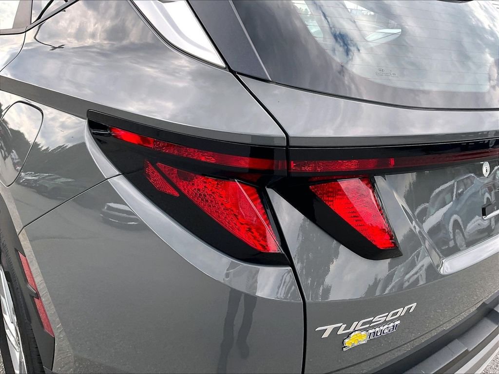 Used 2026 Hampton Gray Hyundai SE image 30