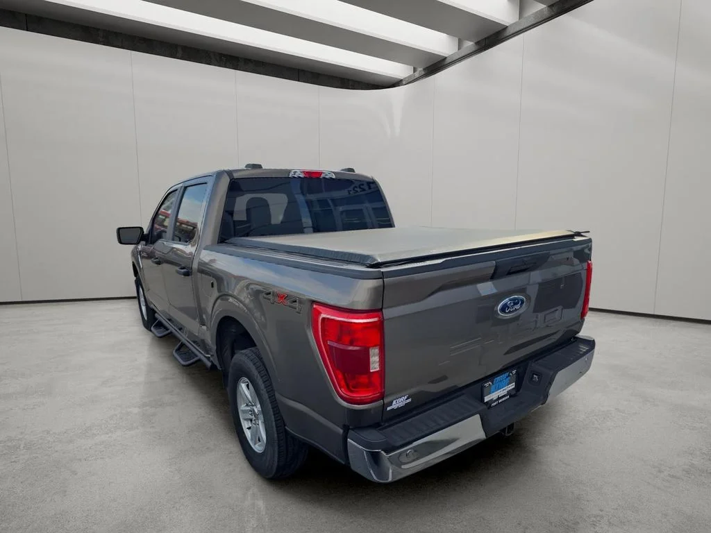 Used 2023 Brown Ford XLT image 3
