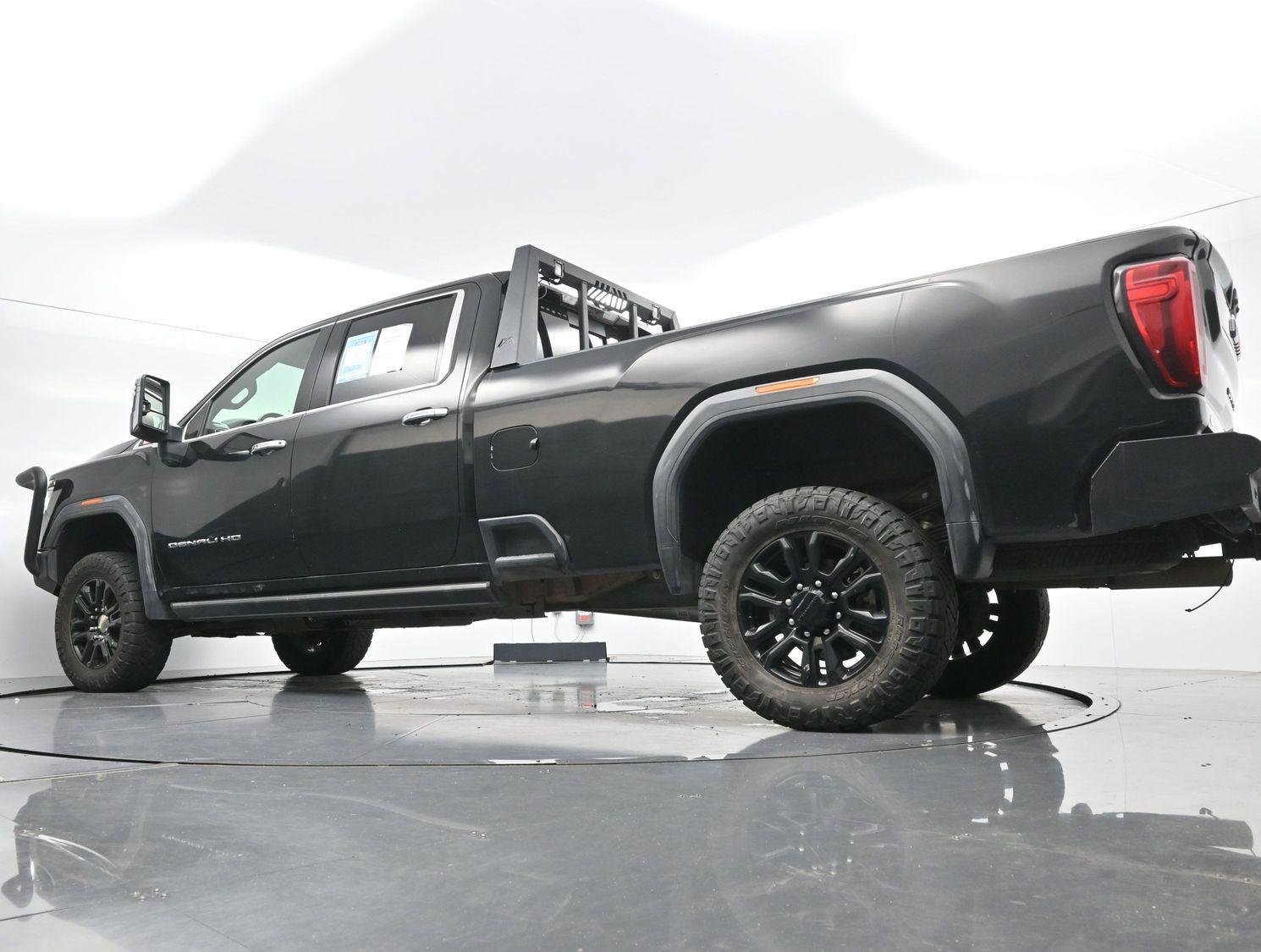 Used 2021 Ebony Twilight Metallic GMC Denali image 45