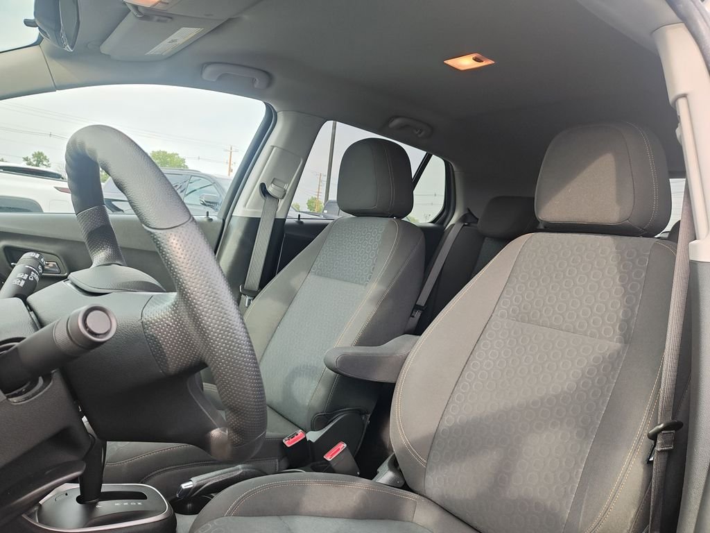 Used 2022 Black Chevrolet LS image 13