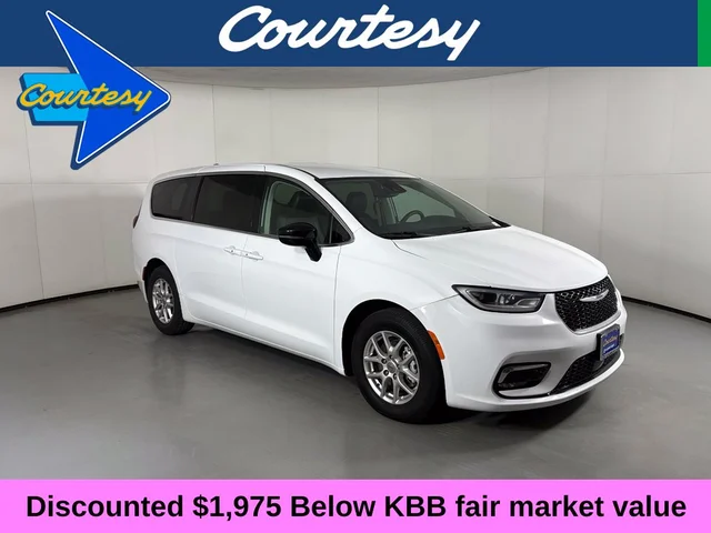 2024 Chrysler Pacifica Touring L