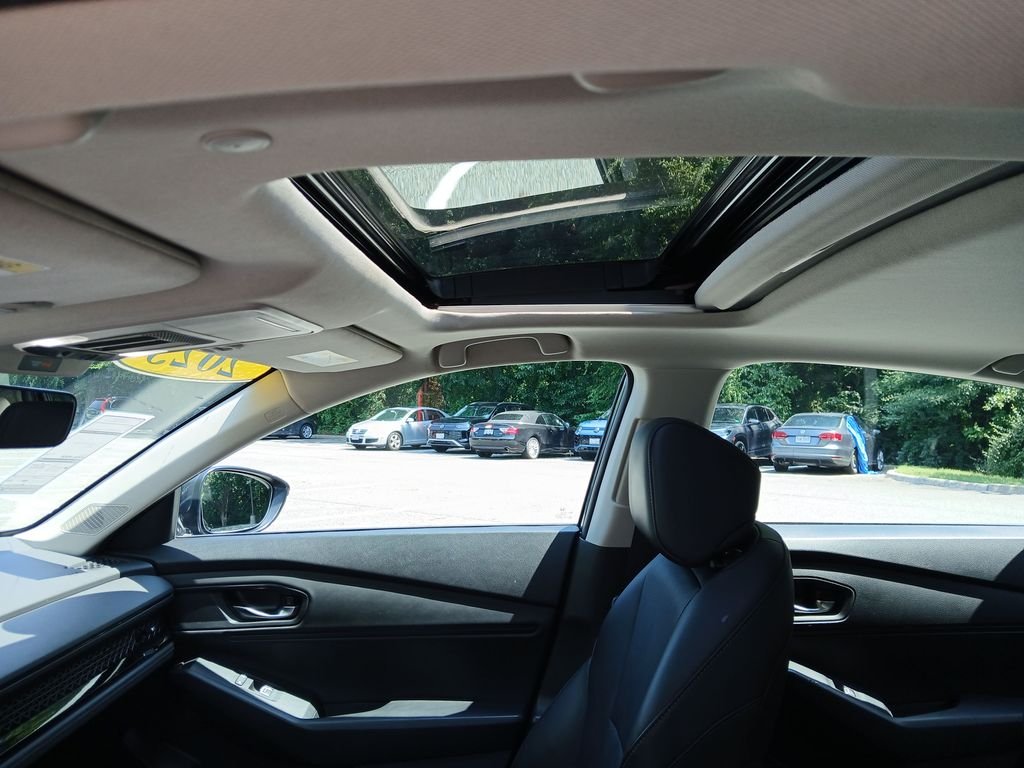 Used 2023  Honda EX-L image 37