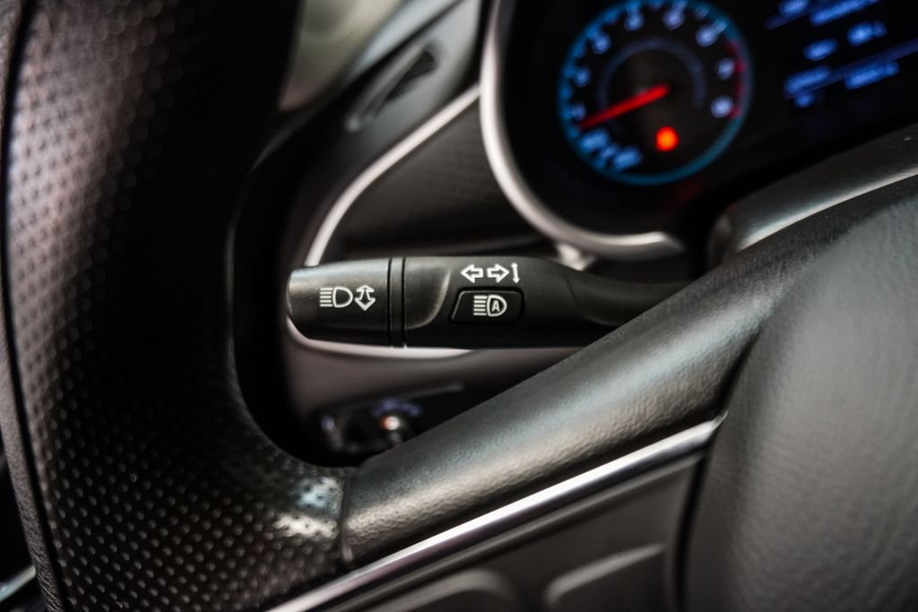 Used 2025 Gray Chevrolet LT image 16