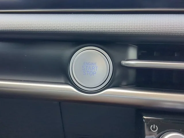 Certified Used 2025 White Hyundai SEL image 27