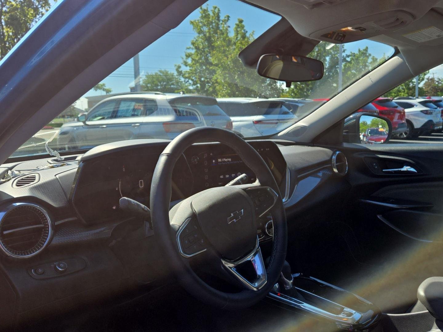 Used 2025 Marina Blue Metallic Chevrolet ACTIV image 2