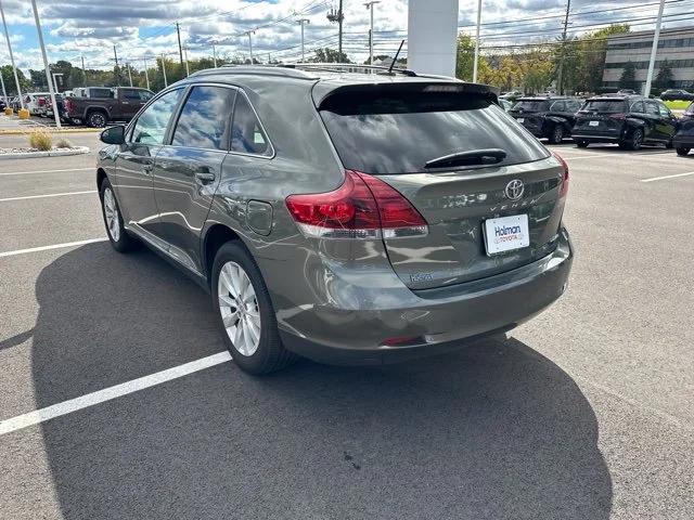Used 2014 Green Toyota  image 4