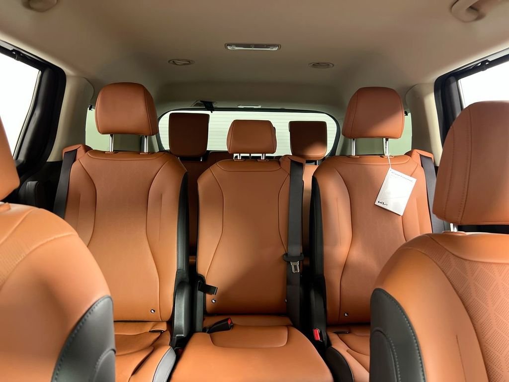 New 2026 Aurora Black Pearl Kia EX image 34