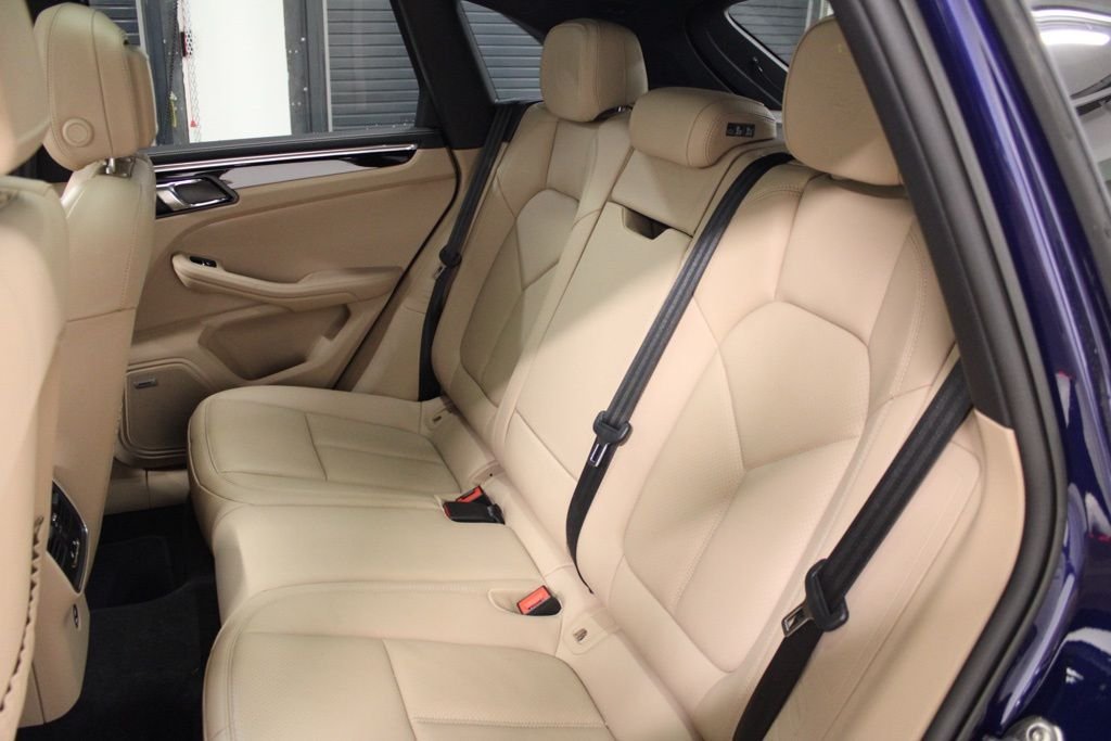 Used 2026 Blue Porsche  image 32