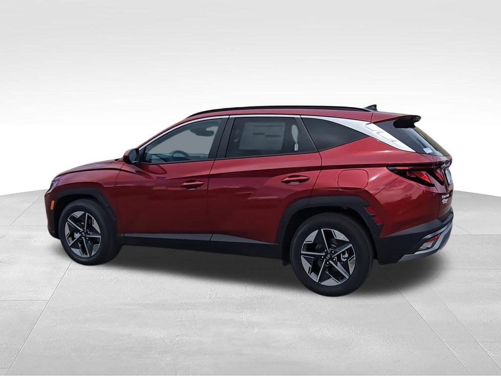 New 2026 Red Hyundai SEL FWD image 6
