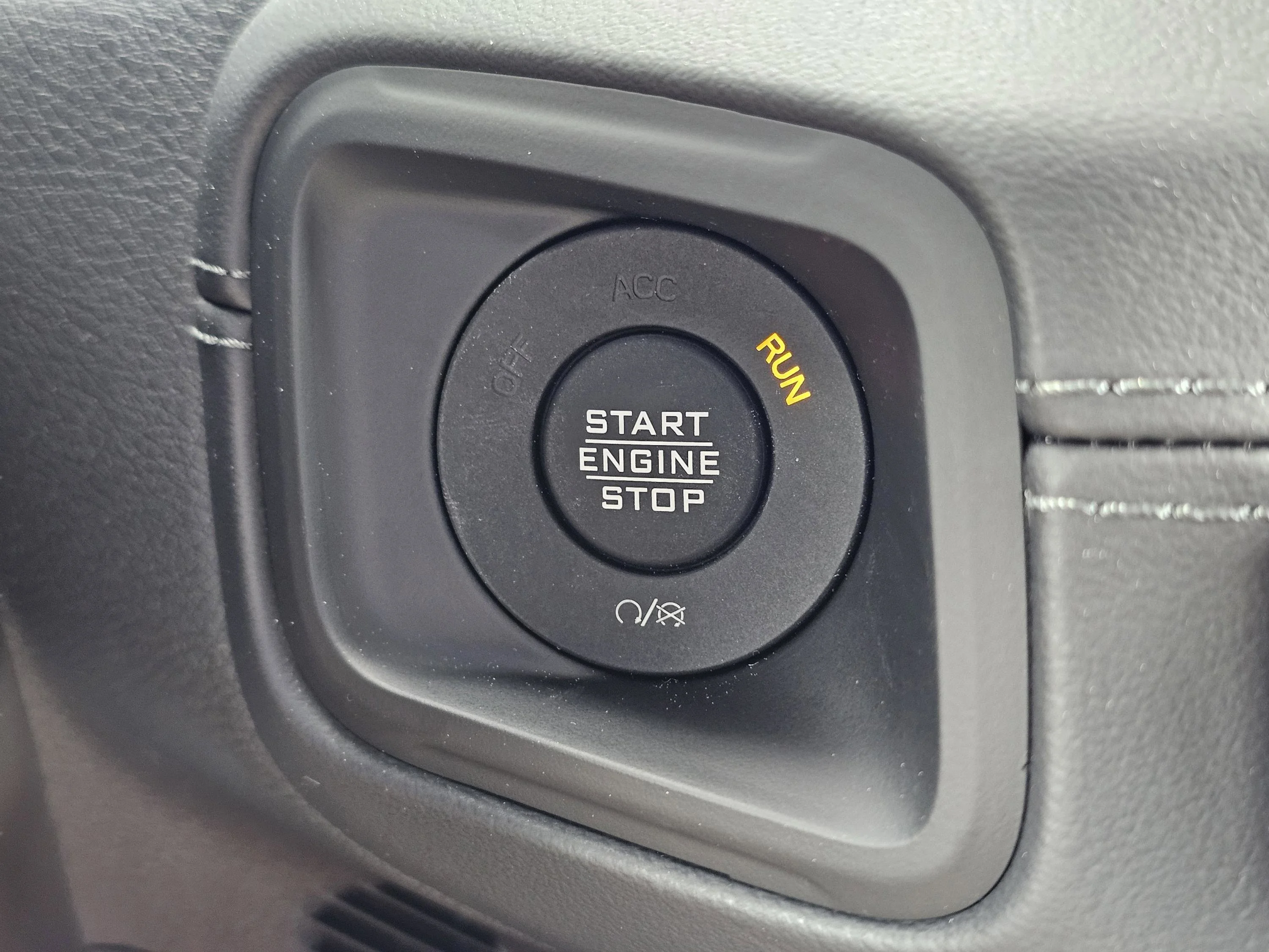 2025 Jeep Wrangler 4-Door Rubicon - Photo 24
