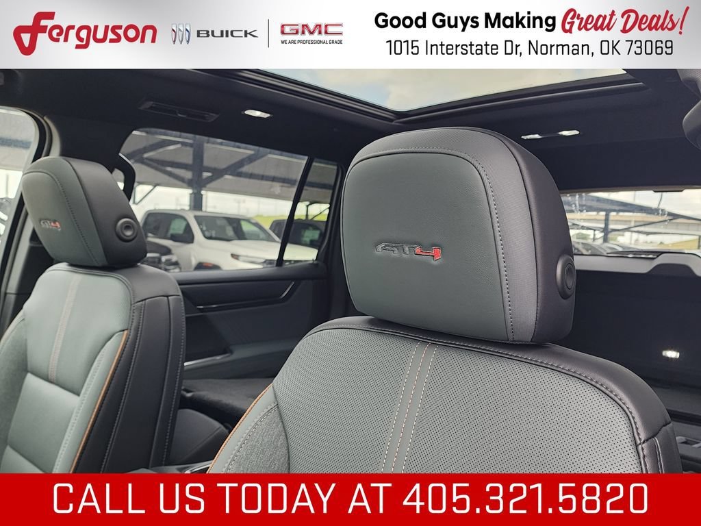 2026 GMC Acadia AT4 - Photo 17