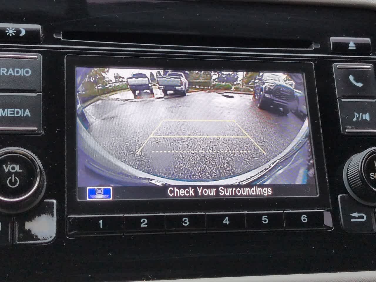 Used 2021 Lunar Silver Metallic Honda LX image 19