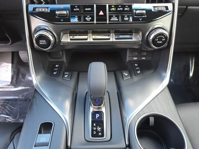 2026 Lexus LX 700h Luxury - Photo 27