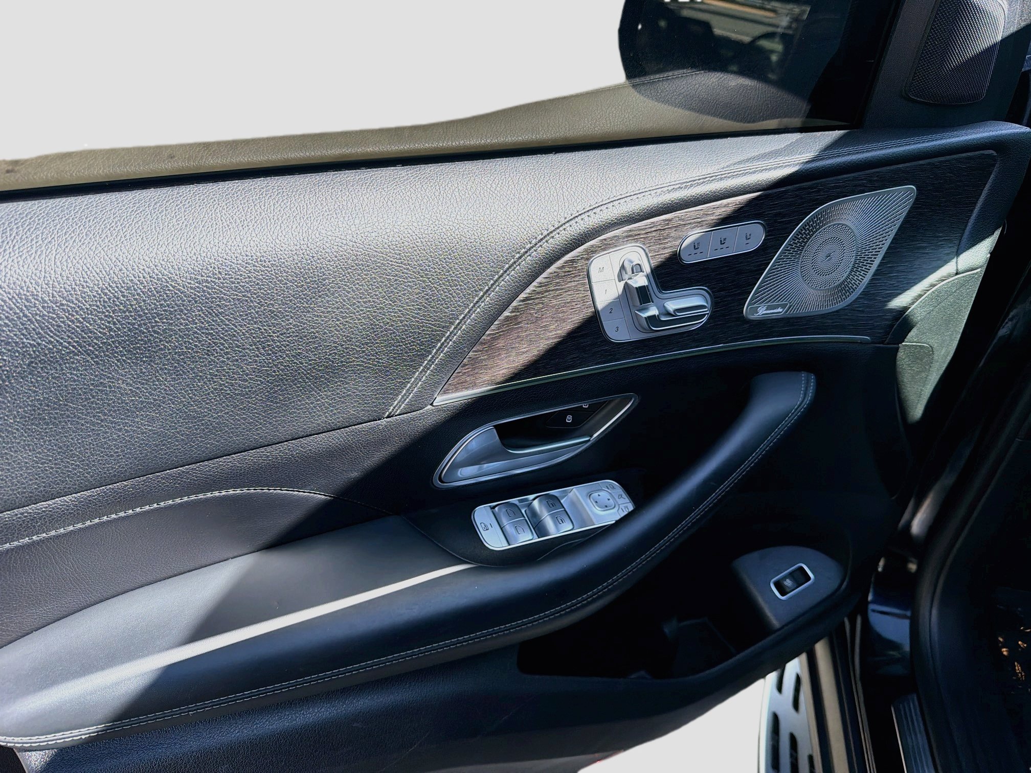 Used 2022  Mercedes-Benz AMG® GLE 53 image 15