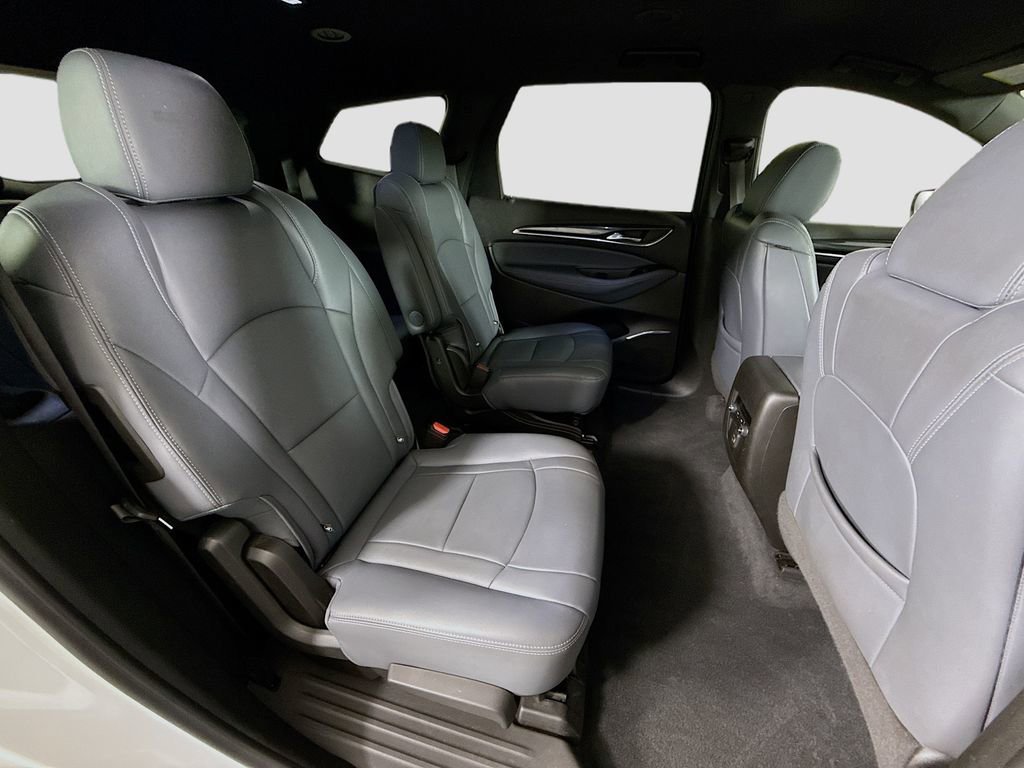 Used 2023 Summit White Buick Essence image 26