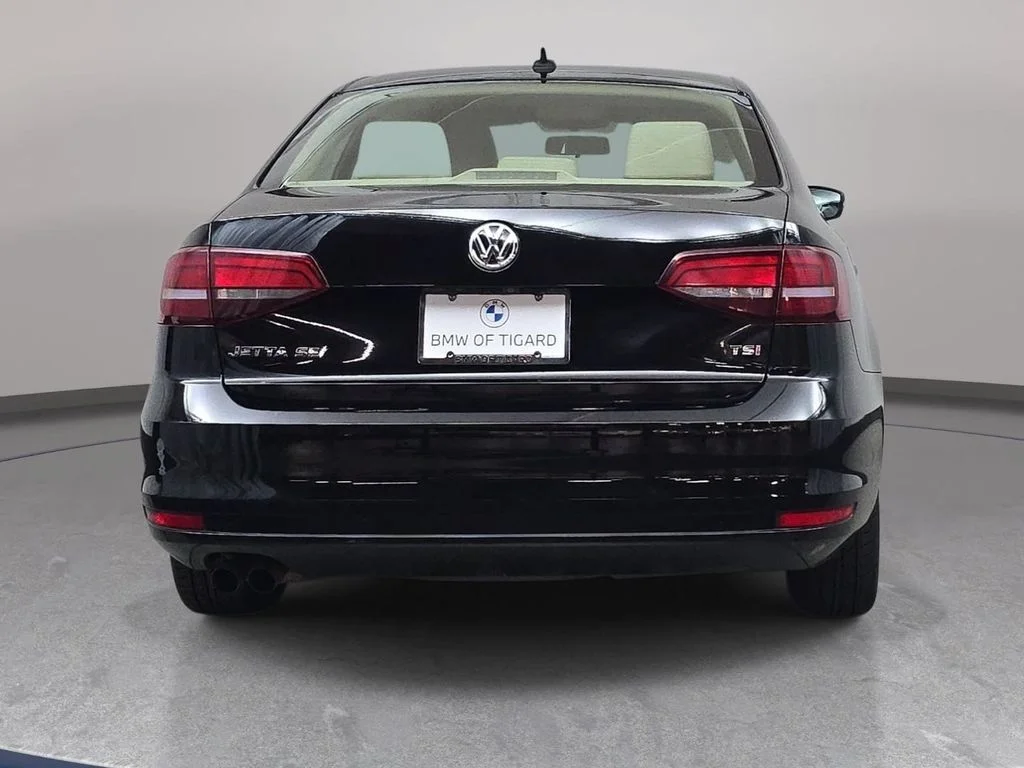 Used 2016 Black Uni Volkswagen 1.4T SE image 7
