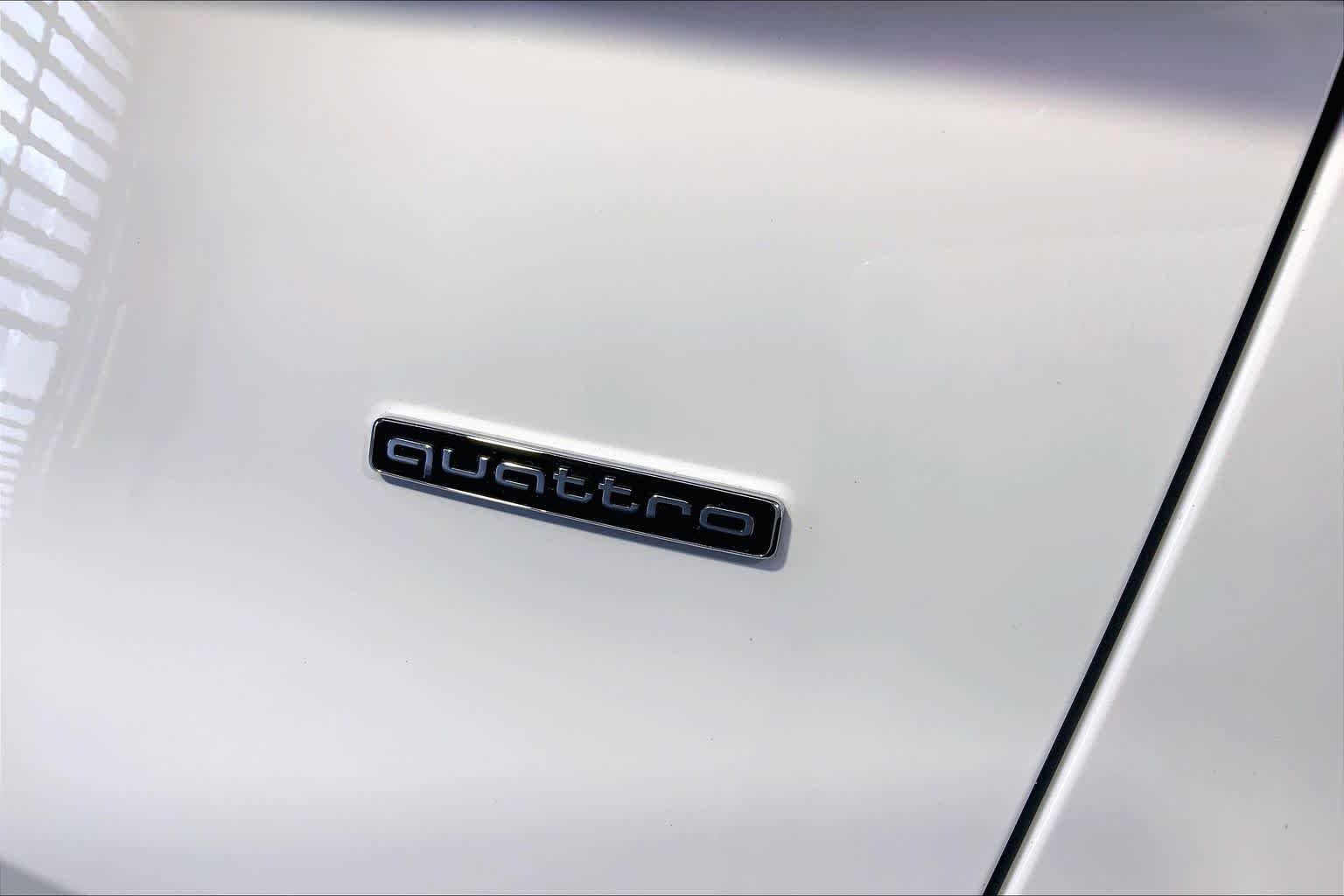 Used 2025 Arkona White Audi Premium image 35