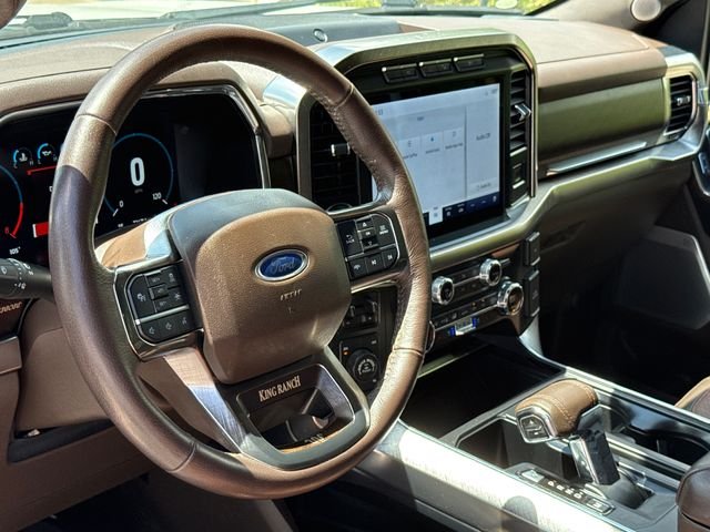 Used 2021  Ford King Ranch image 18