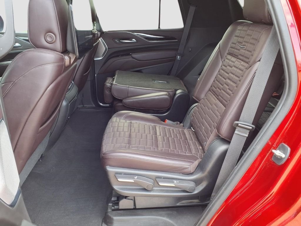 Used 2021 Infrared Cadillac Sport Platinum image 23