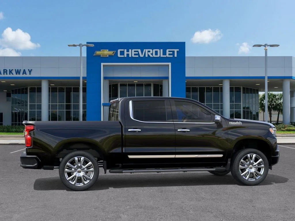 New 2026 Black Chevrolet High Country image 5