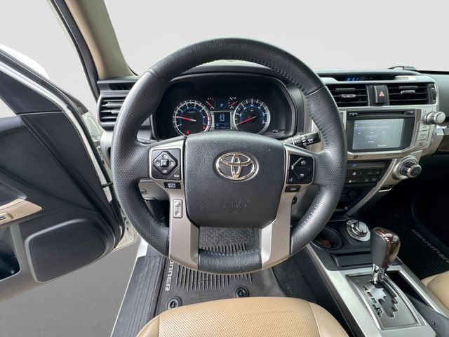 Used 2018 Blizzard Pearl Toyota Limited image 11