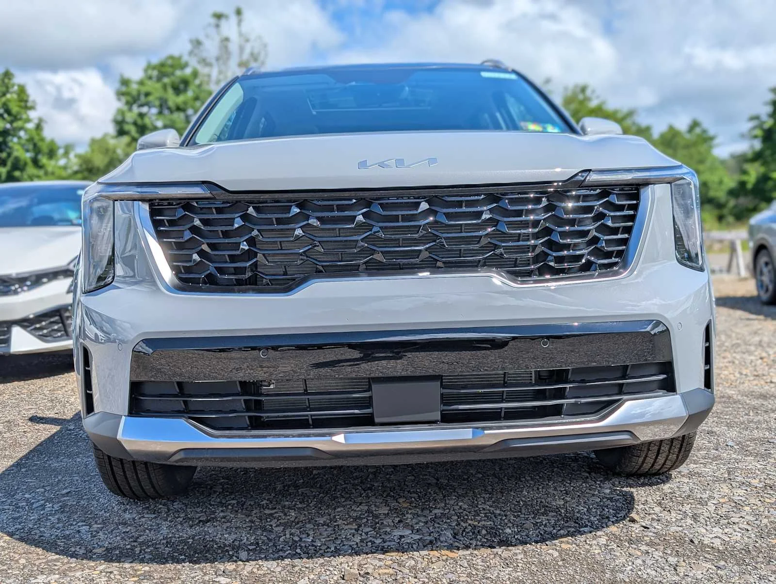 New 2026 Wolf Gray Kia S image 2