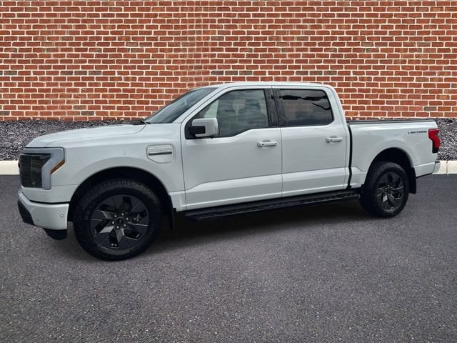 Used 2022 Ford F-150 Lightning Lariat with VIN 1FT6W1EV1NWG03062 for sale in Columbus, OH