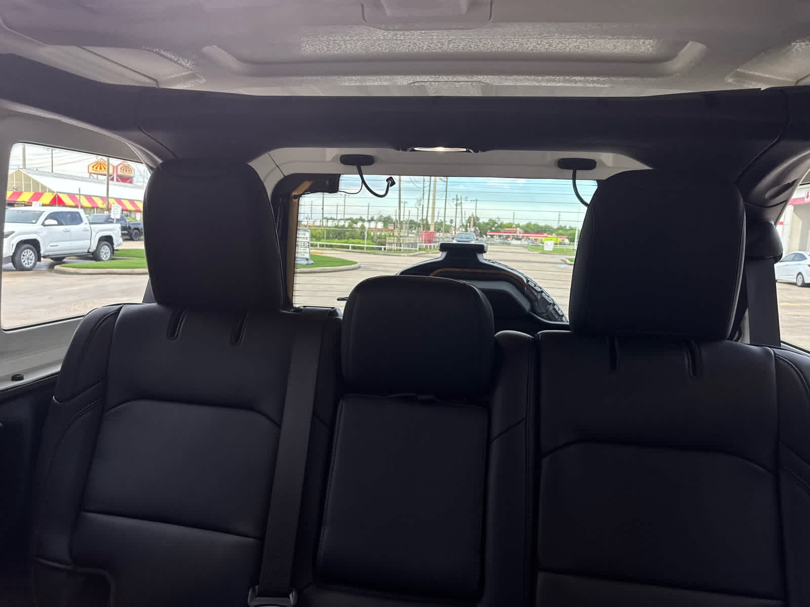 Used 2025 41 Jeep Rubicon image 21
