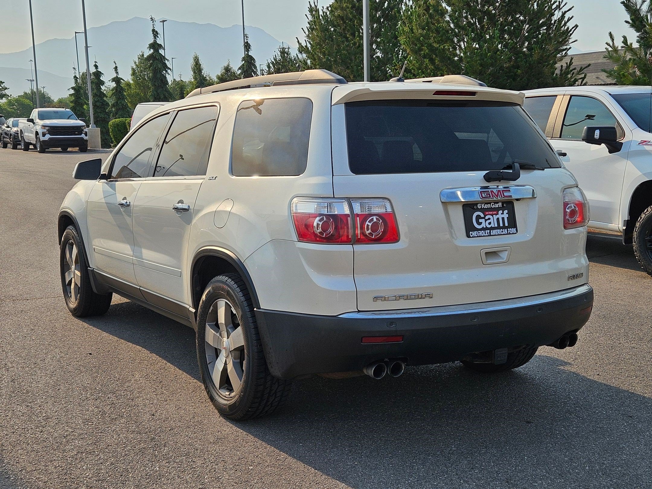 Used 2010 White Diamond Tricoat GMC SLT1 image 5
