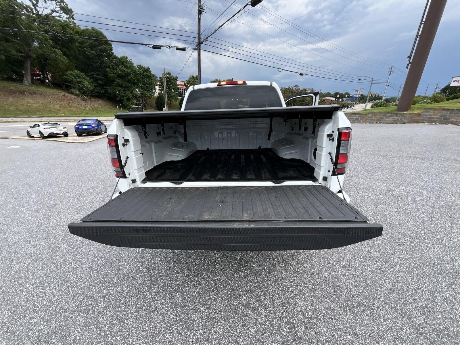 Used 2024 Glacier White Nissan SV image 26