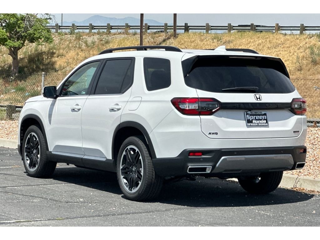 New 2026 Platinum White Pearl Honda Touring S image 7
