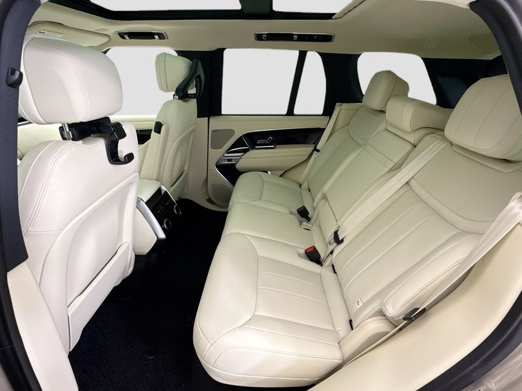 New 2026 Batumi Gold Land Rover SE image 21