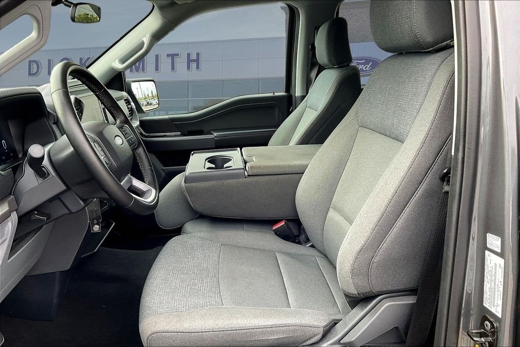 Certified Used 2025 Gray Metallic Ford XLT image 22