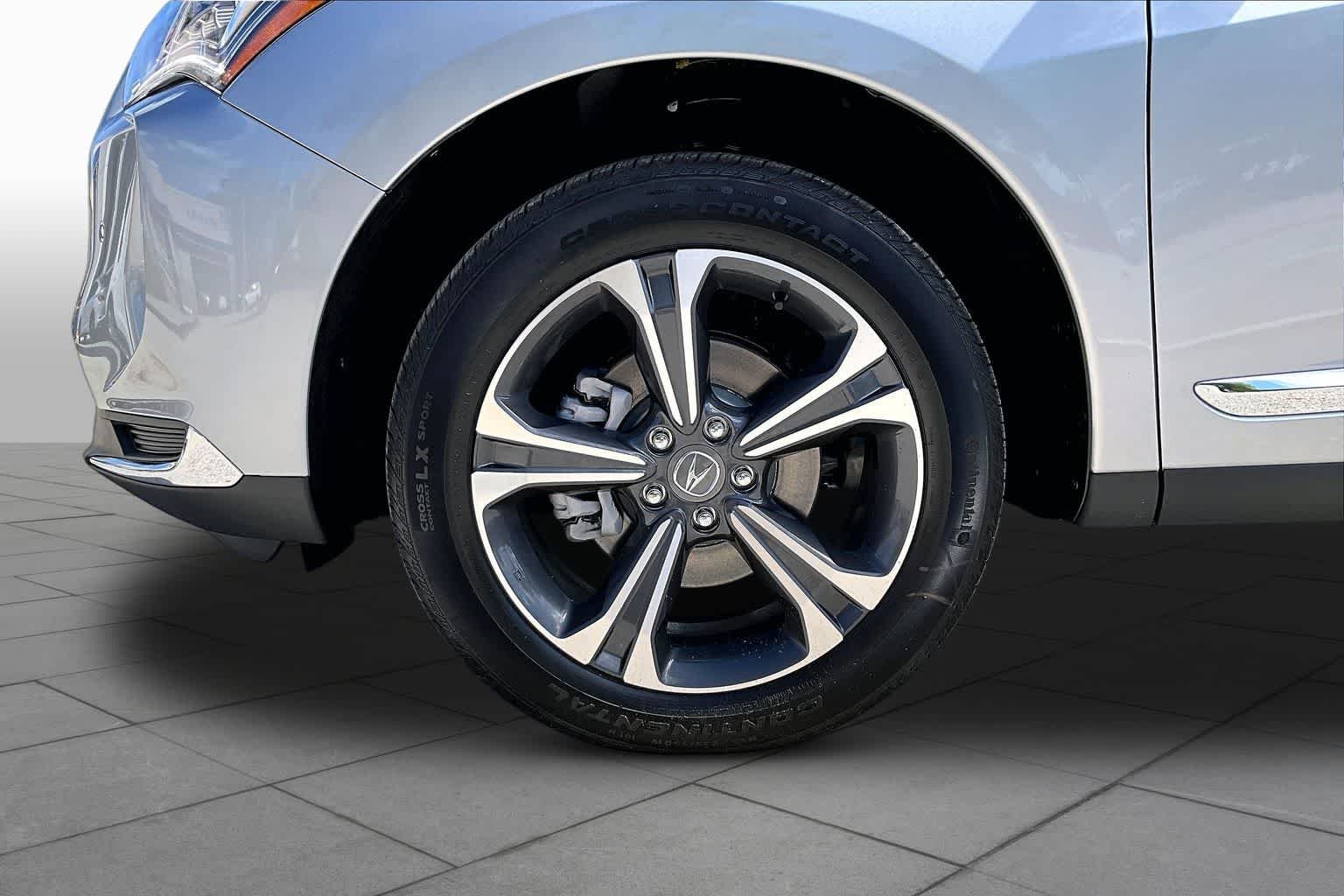 New 2026 Solar Silver Metallic Acura w/Technology Package image 11