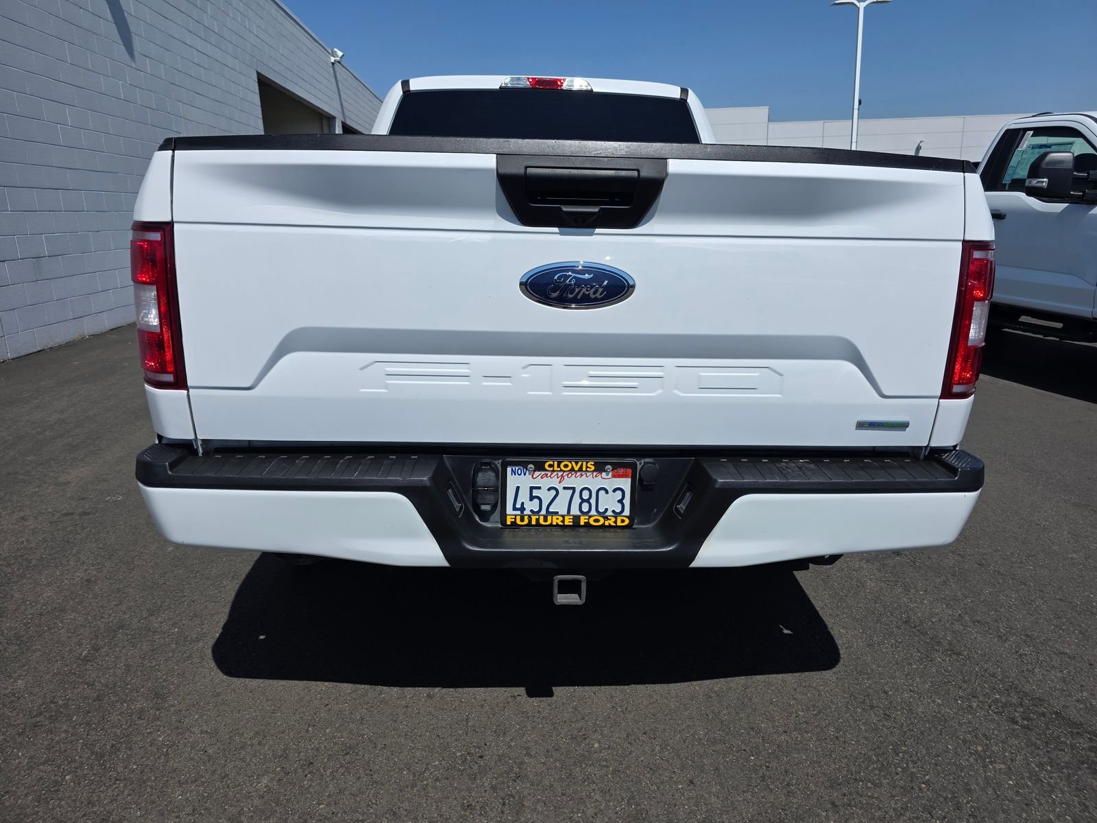 Used 2020 White Ford XL image 7