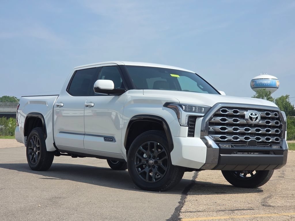 New 2026 Wind Chill Pearl Toyota Platinum image 2