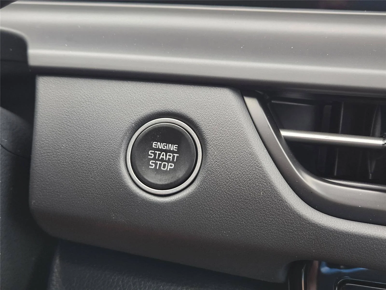 New 2026 Fusion Black Kia EX image 28