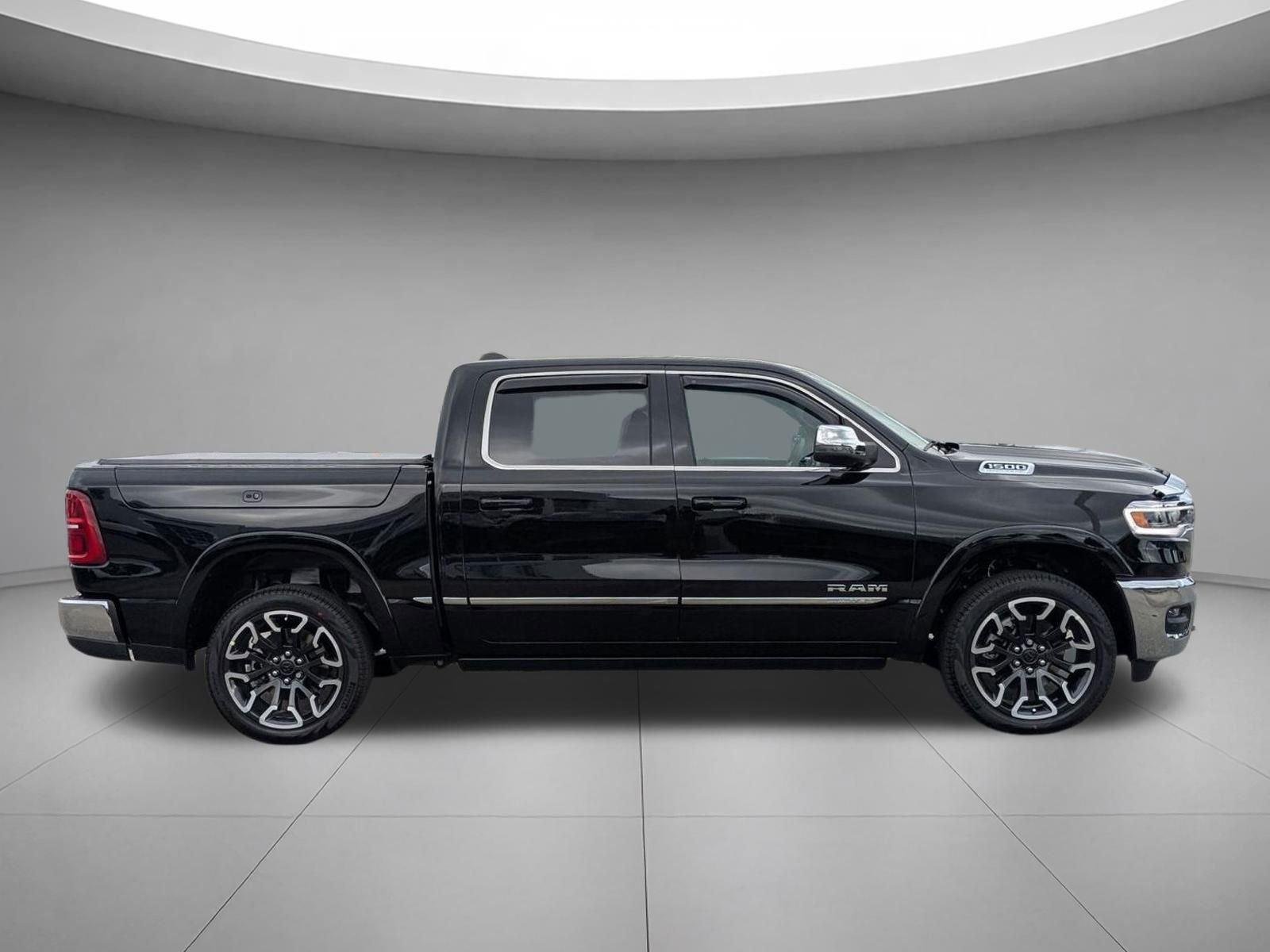 2026 RAM 1500 Limited - Photo 4