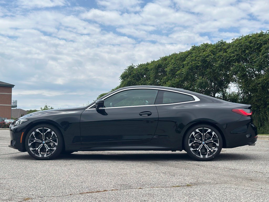 New 2026 Black Sapphire Metallic BMW 430i xDrive image 4