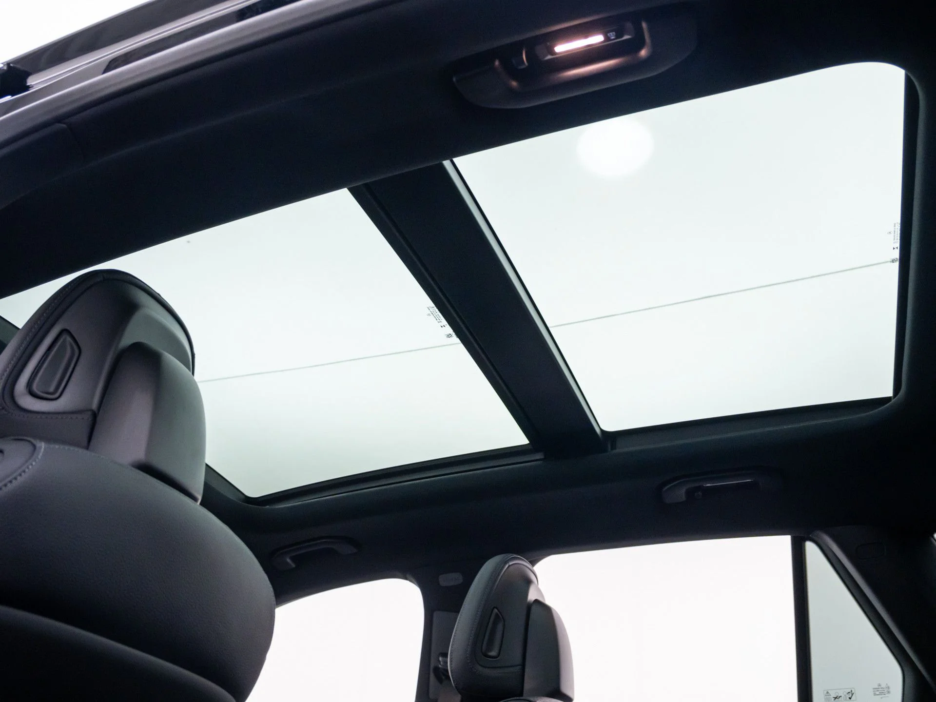 New 2026 Black Mercedes-Benz GLC 300 image 20
