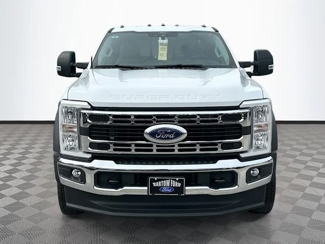 New 2026 Oxford White Ford XL image 2