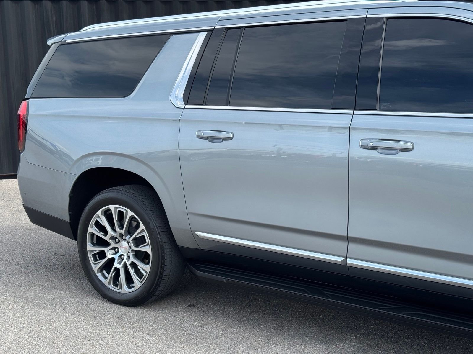 Used 2025 Sterling GMC Denali image 4
