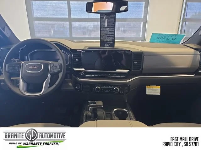 2026 GMC Sierra 1500 SLT - Photo 12