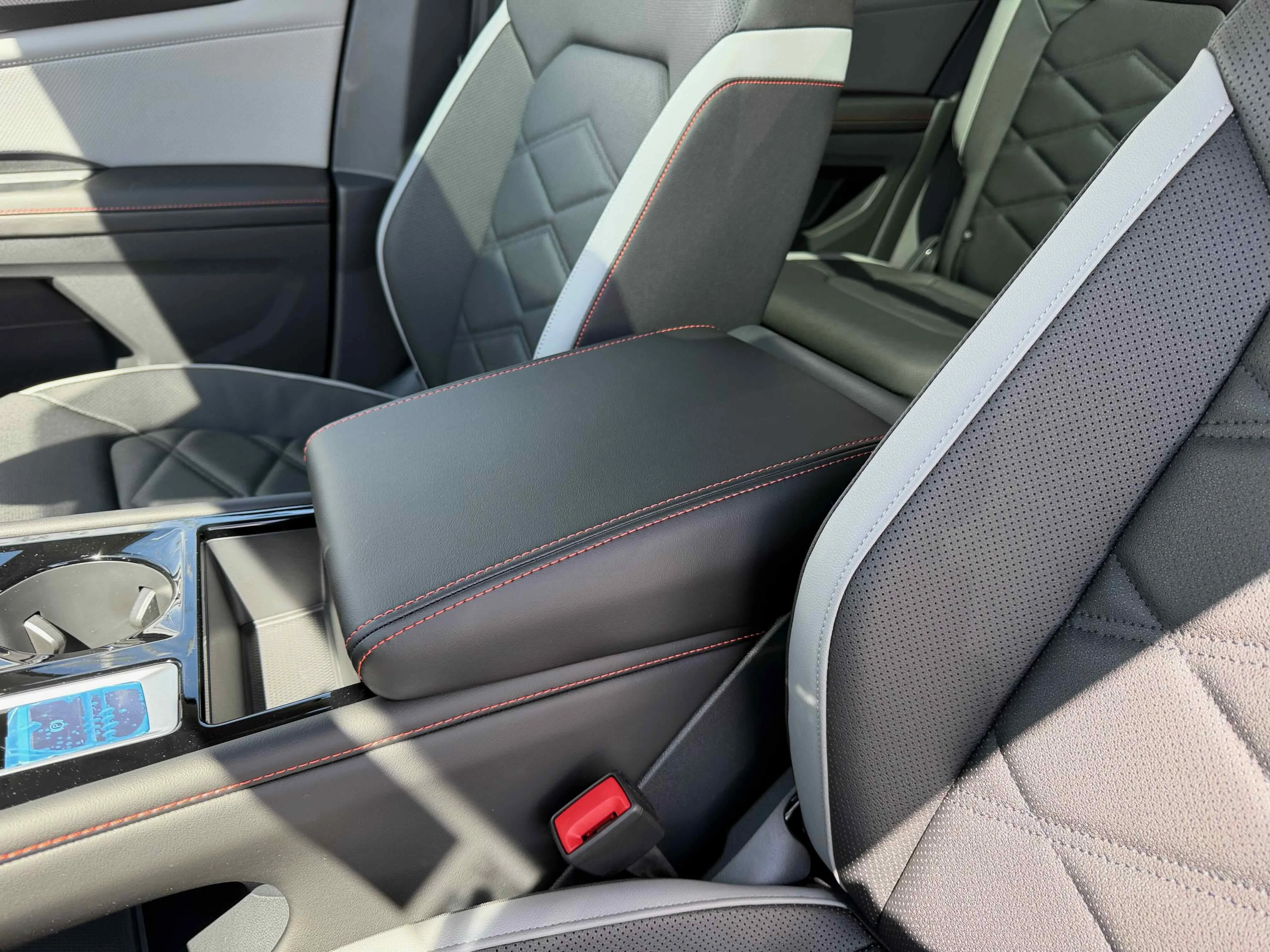 New 2026 Gray Volkswagen 2.0T Peak Edition image 24