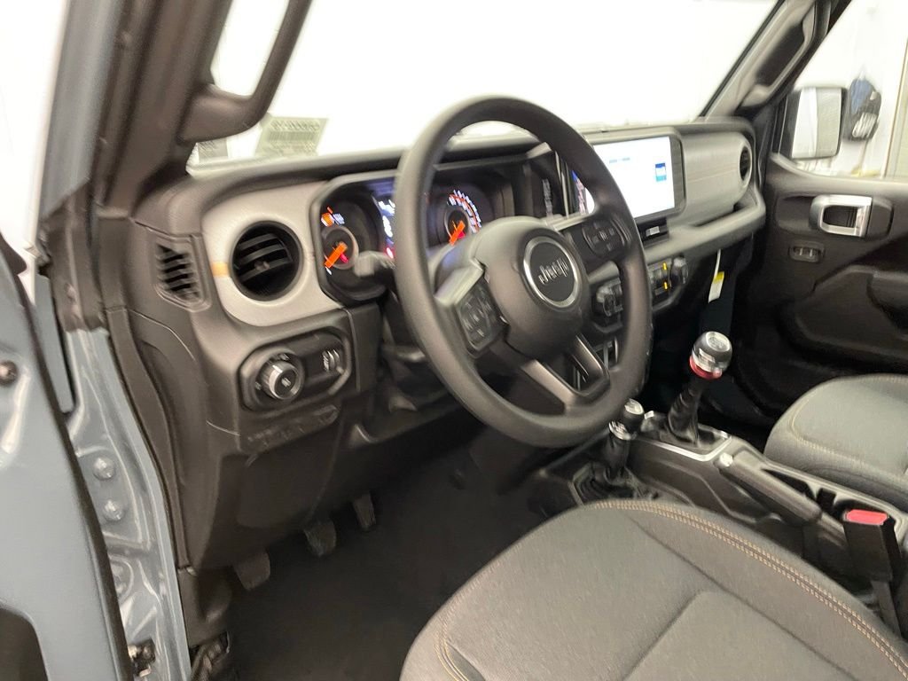 New 2026 Anvil Clear-Coat Exterior Paint Jeep Sport image 13