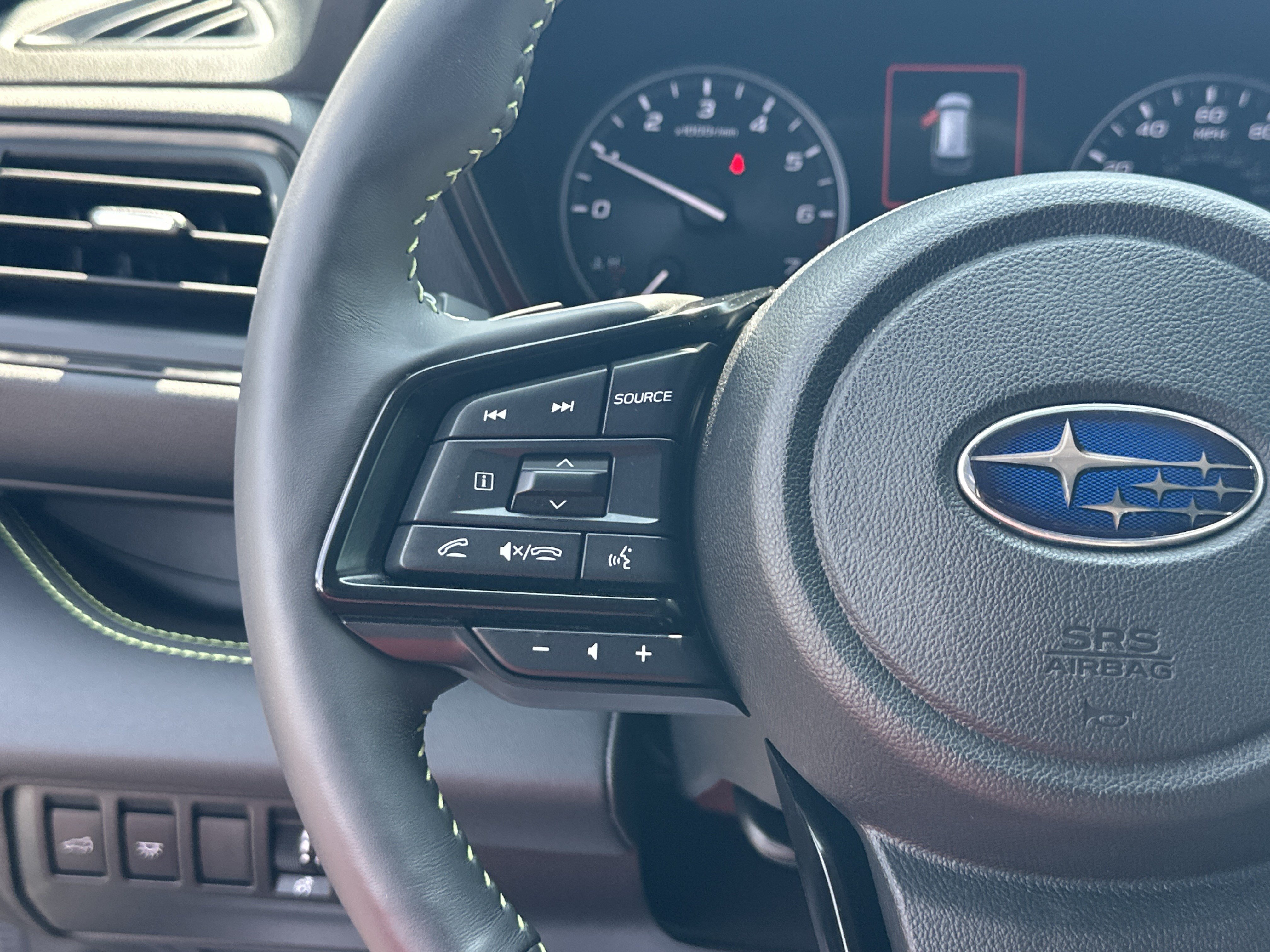 Used 2025 Magnetite Gray Metallic Subaru Onyx Edition Touring image 29