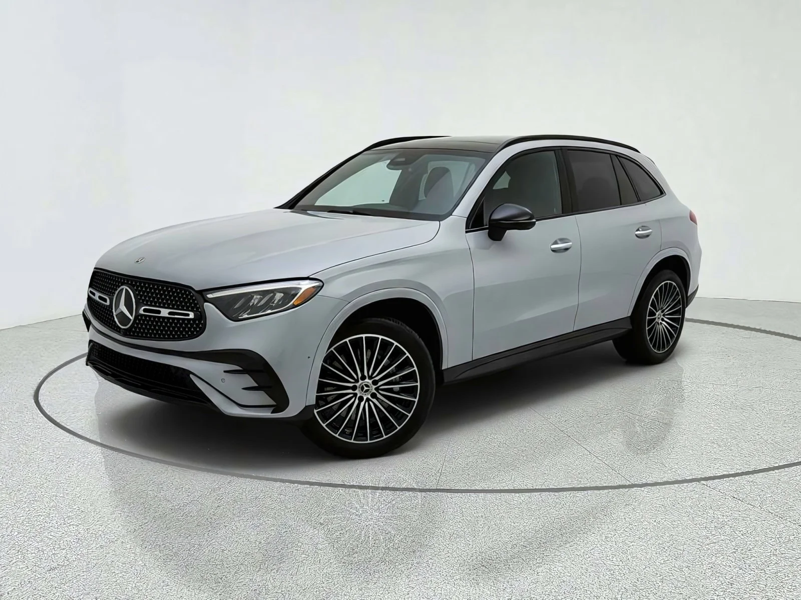 2026 Mercedes-Benz GLC