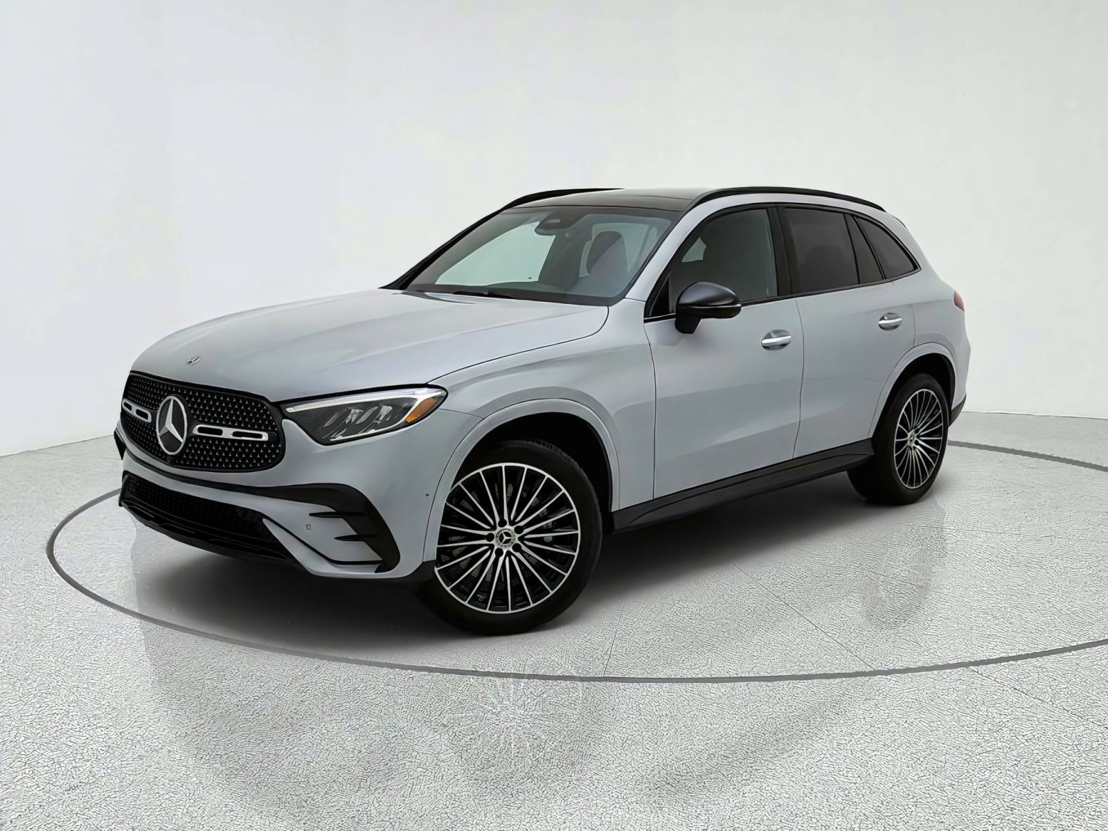 2026 Mercedes-Benz GLC Base