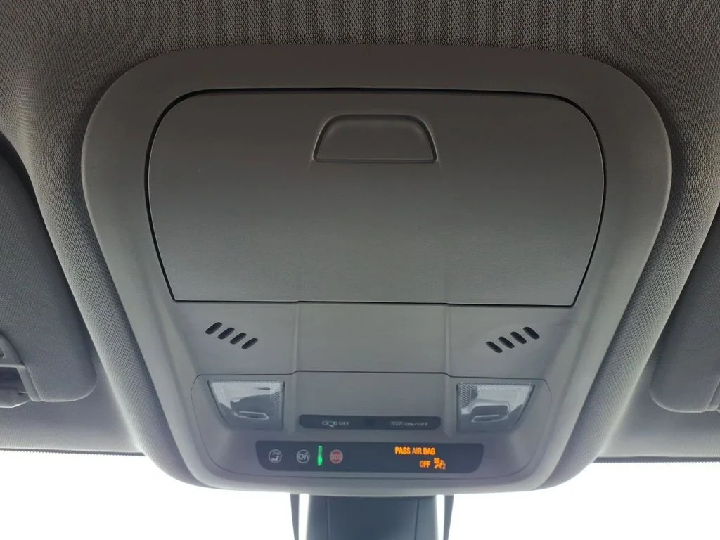 Used 2023 Blue Chevrolet LT image 18