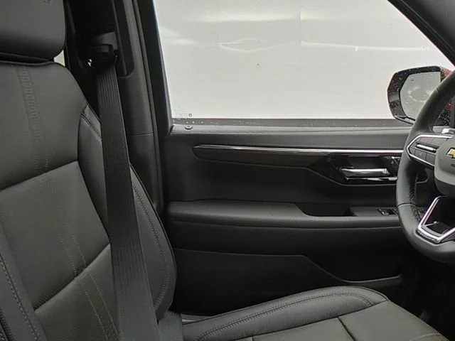 2026 Chevrolet Suburban High Country - Photo 34